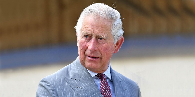 Prince Charles : un homme fait un malaise devant lui, sa réaction est très étonnante