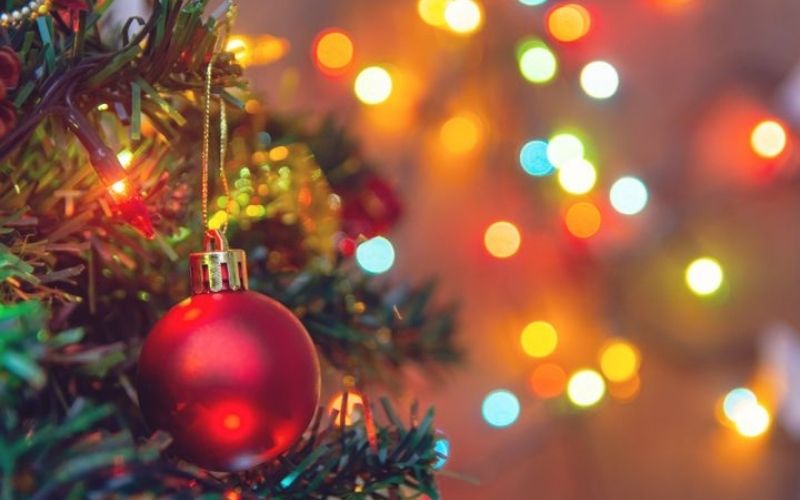 Royaume-Uni : le pays veut mettre le confinement sur pause pour Noël
