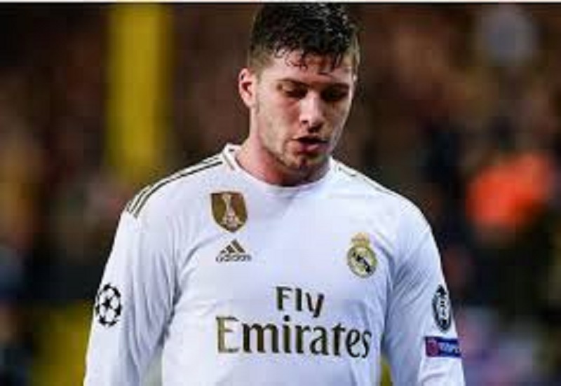 Real Madrid : Jovic veut quitter le club