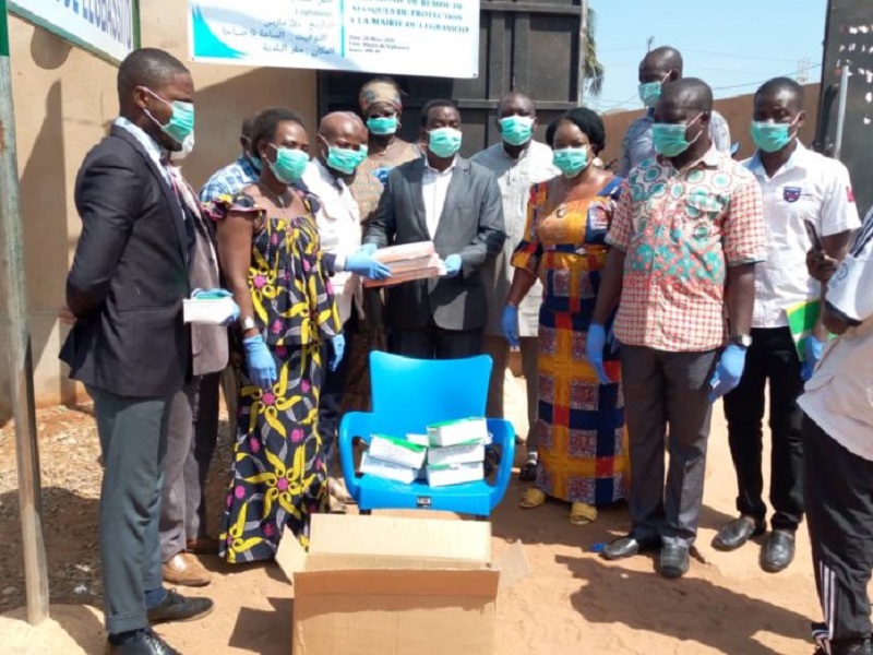 Coronavirus au Togo: La commune d’Agoè-Nyivé reçoit un lot de gants et de cache-nez