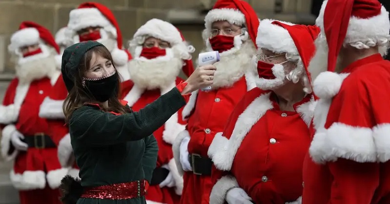 Coronavirus : le Père Noël est vacciné