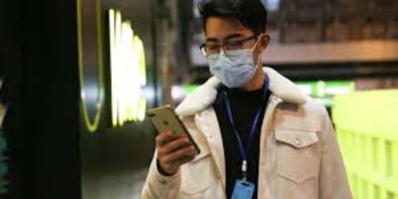 Coronavirus : nos téléphones portables peuvent-ils nous contaminer ?