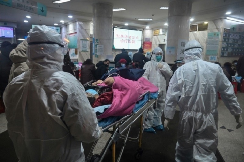 Coronavirus : La Chine a-t-elle “sous-estimé” le nombre de morts du Covid-19 ?