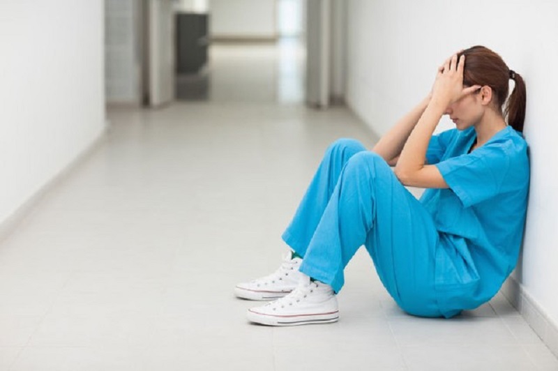 France / Coronavirus : infectée, une infirmière a tenté de se suicider