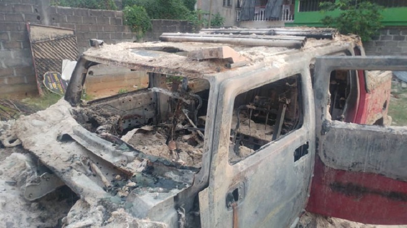 Côte d’Ivoire : une voiture du reggaeman Tiken Jah ravagée dans un incendie