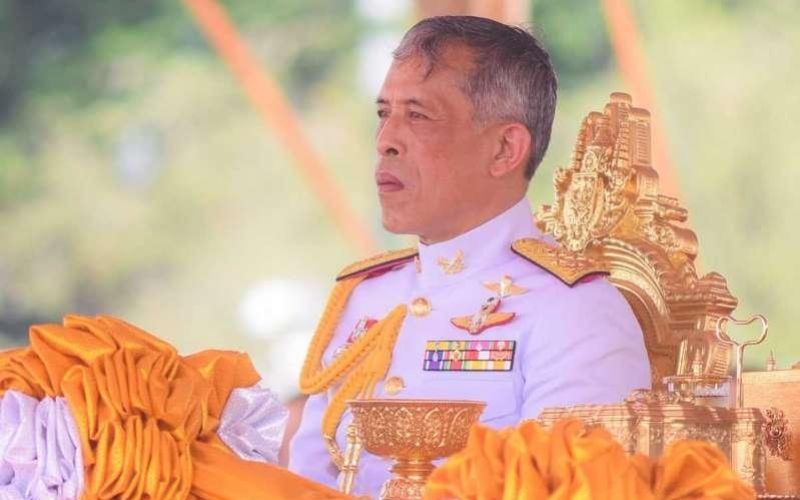 Roi de Thaïlande : au frais du contribuable, les toilettes de son avion rénovées à un prix exorbitant