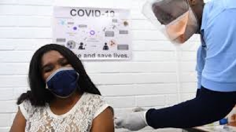 Covid-19 / Inefficacité du vaccin AstraZeneca/Oxford : l’Afrique du Sud trouve une solution