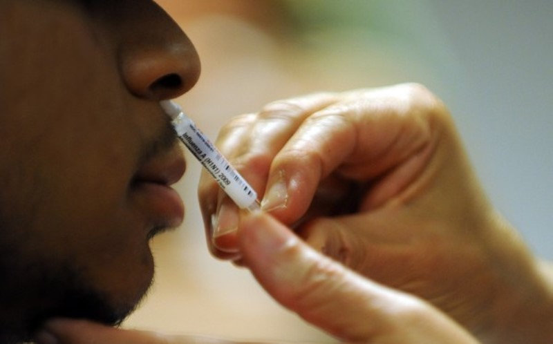 Covid- 19 : La Chine débute les essais pour un vaccin à pulvérisation nasale