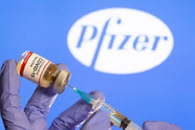 Covid-19 : des volontaires évoquent des effets secondaires du vaccin de Pfizer