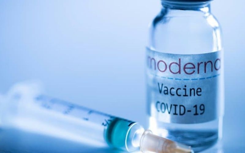 Covid-19 : le vaccin de Moderna existe depuis janvier 2020 et a été mis au point en un week-end !