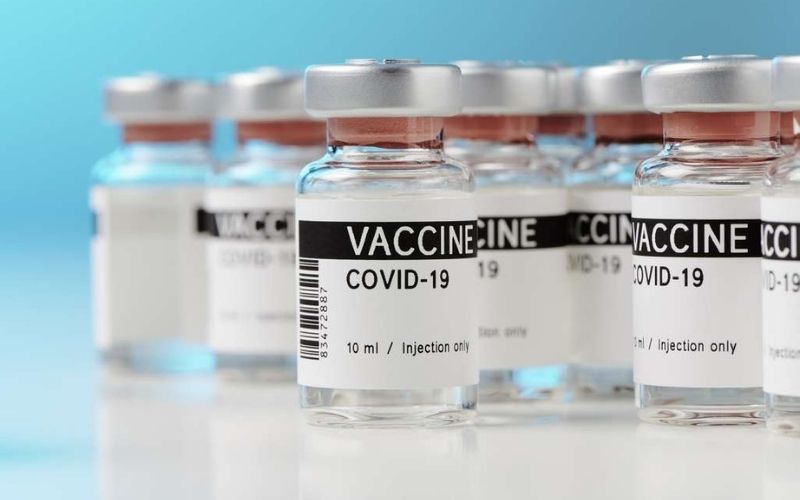 Covid-19 : les Etats-Unis vont acheter les 100 premiers millions de flacons du vaccin à Moderna