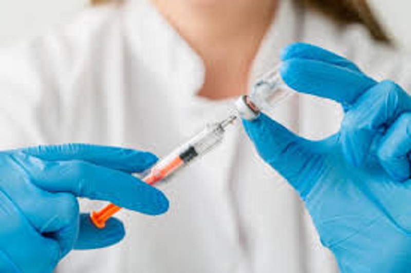 Covid-19 : un vaccin annoncé avec une efficacité de 94,5 %