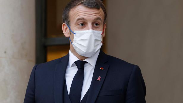 France : Macron annonce un référendum pour changer la constitution