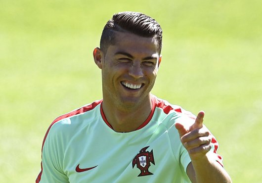 Cristiano Ronaldo Mdr !!!, cette tradition russe qui a tellement amusé le Portugais (vidéo)