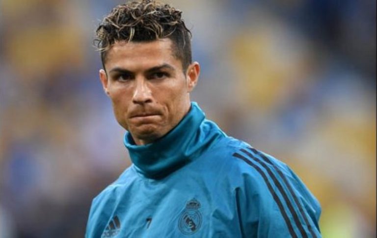 Cristiano Ronaldo : gravement blessé, le chat du footballeur est rapatrié en jet privé
