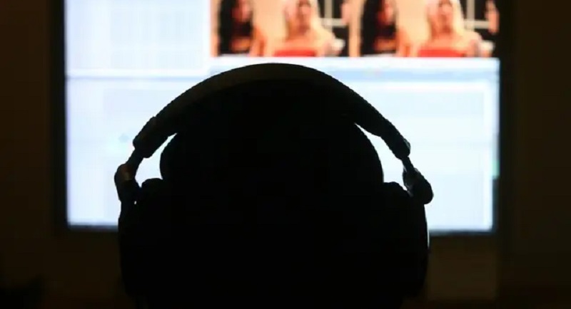 Cyber : Le Pape du p0rno placé en détention