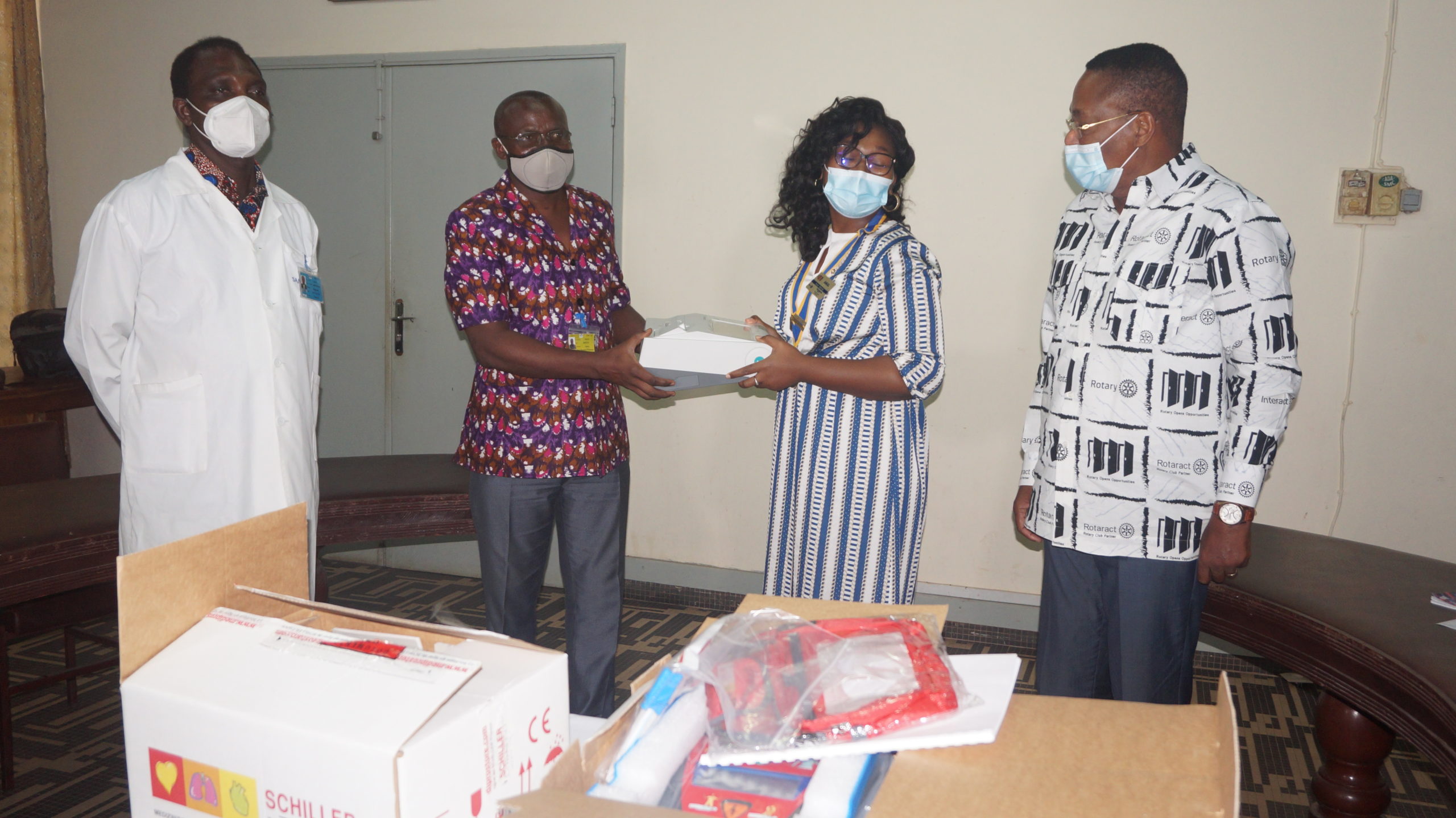Togo : formation et don de matériels médical du Rotary Club au profit du CHU Sylvanus Olympio