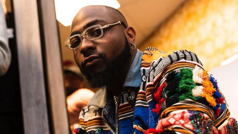 Davido : quelques semaines après avoir annoncé son retrait du showbiz, l’artiste revient avec le clip « The Best » (vidéo)