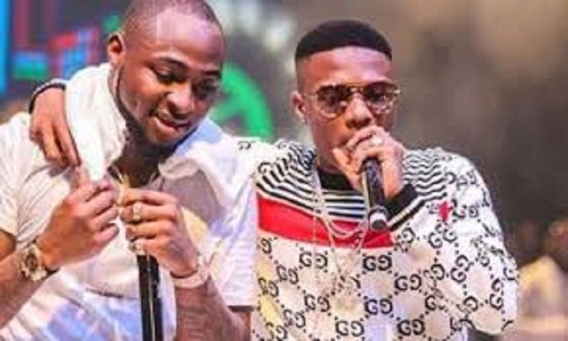 Davido se confie sur sa rivalité avec Wizkid et Burna Boy