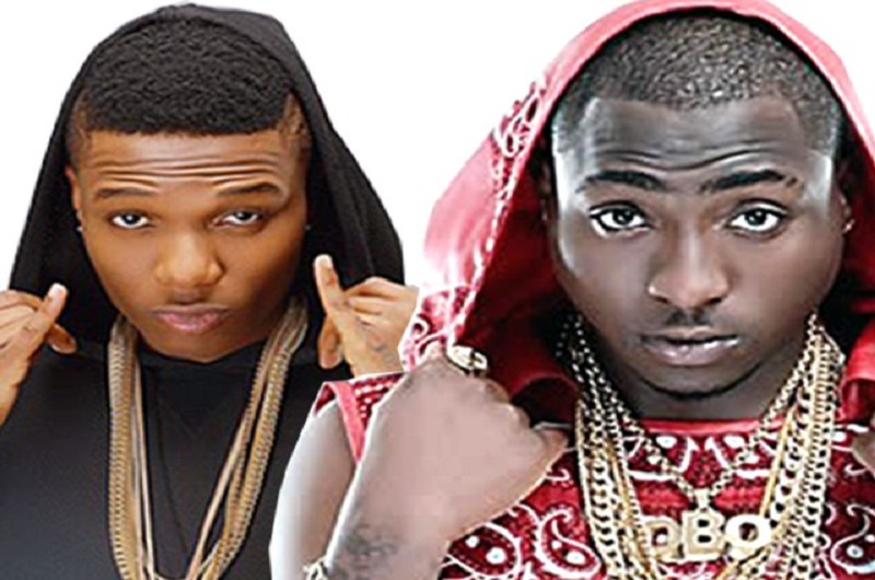 Wizkid : la star critiquée pour avoir écarté Davido d’une tracklist