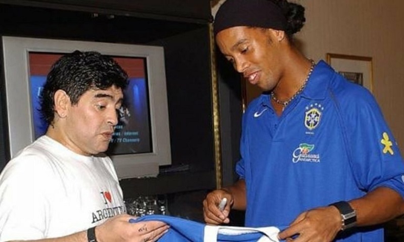 Décès de Maradona : le jour où Diego a fait pleurer Ronaldinho