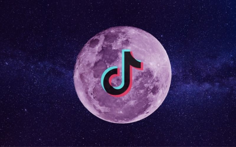 « WitchTok », la communauté des sorciers sur TikTok