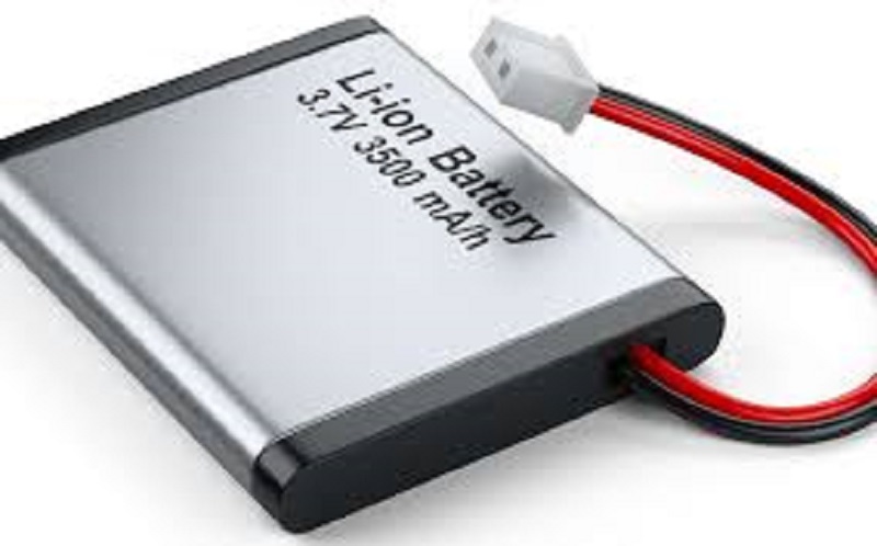Des scientifiques créent de nouvelles batteries au lithium plus sûres