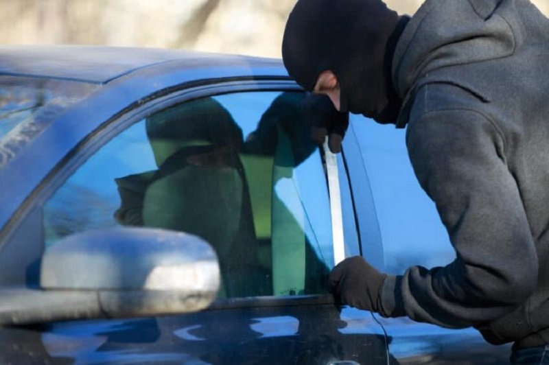 Des voleurs rendent une voiture après avoir appris la maladie de son propriétaire