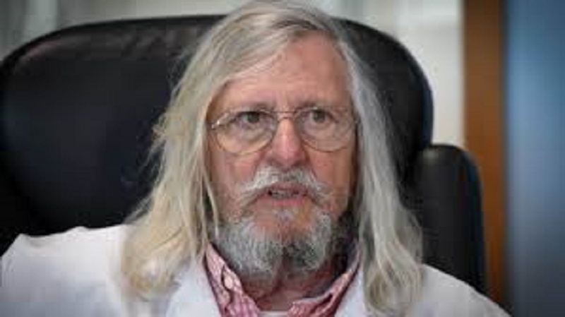 Visé par une plainte de l’Ordre des médecins, Didier Raoult contre-attaque