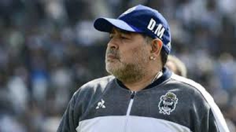 PSG : quand Diego Maradona met en garde Kylian Mbappé