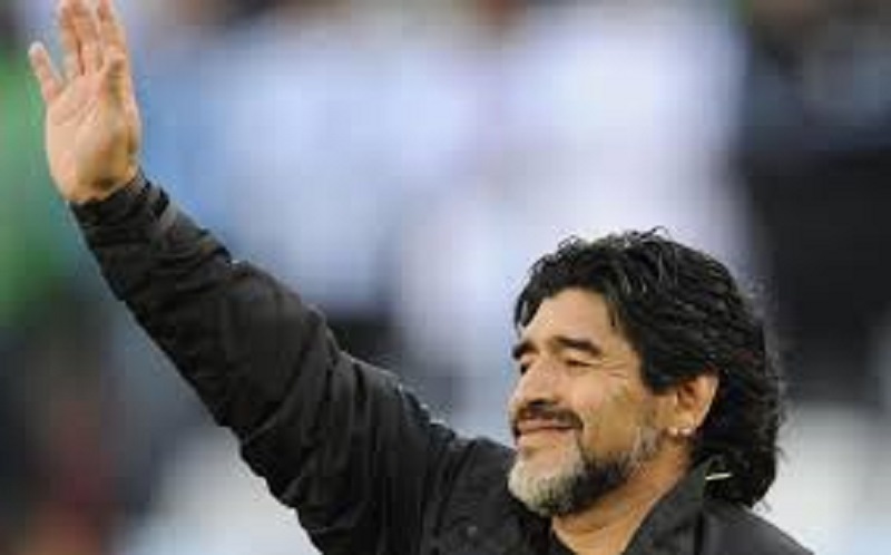Diego Maradona : qui sont les femmes de sa vie ?