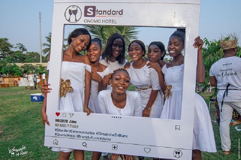 Togo/Dimanche en Blanc : retour sur la 2ème édition du Brunch le plus glamour de la capitale