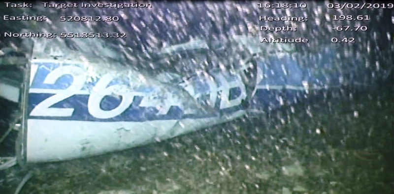 Disparition de Sala: un corps récupéré dans l’épave de l’avion