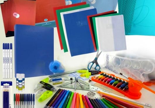 Don de fournitures scolaires dans les Lacs