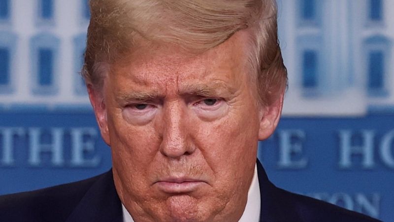 États-Unis : Donald Trump dans la tourmente, une lettre écrite par le président fait parler