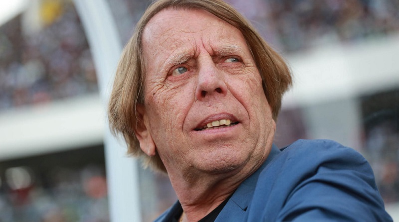 « En Allemagne, on le respecte » : quand Claude Leroy soutient Choupo-Moting
