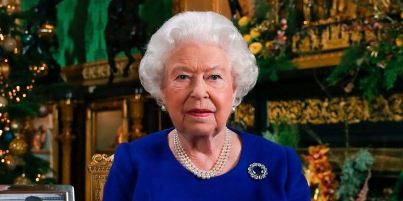 Elizabeth II : la surprise sécrète de la reine pour les 5 et 2 ans de Charlotte et Louis