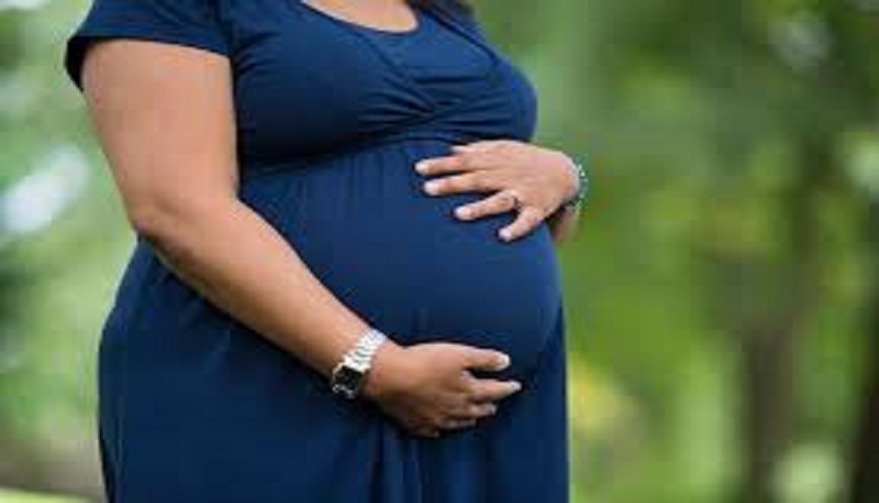 Les femmes qui ont des enfants tardivement « pourraient vivre plus longtemps »