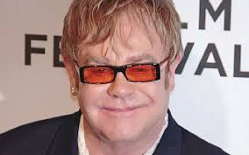 Elton John : son ex-femme le poursuit en justice