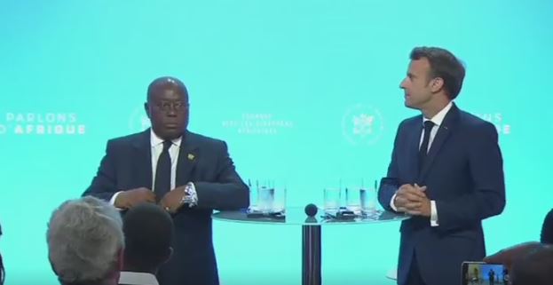 Emmanuel Macron appelle à offrir à la jeunesse africaine un avenir en Afrique
