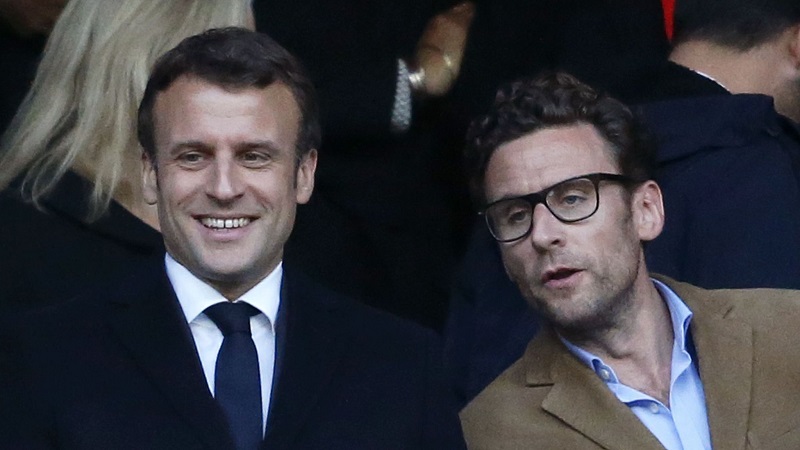 Emmanuel Macron : pourquoi son petit frère Laurent le qualifie de « vague cousin »