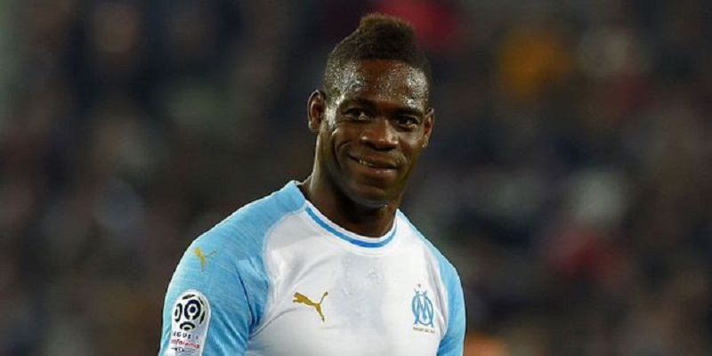 Mercato : voici le nouveau salaire proposé à Mario Balotelli