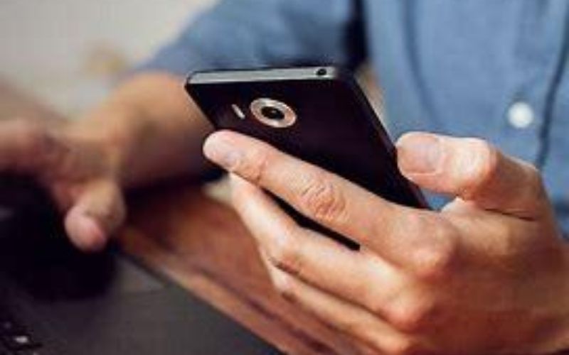 Voici une astuce pour détecter une caméra cachée avec son smartphone