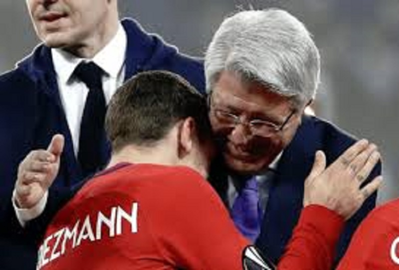 Enrique Cerezo à Griezmann : “J’espère qu’au Barça ils t’aimeront et te traiteront comme à l’Atlético”