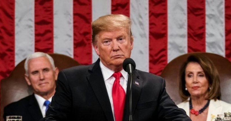Fusillade aux Etats – Unis : après Rihanna, d’autres stars ‘taclent’ Donald Trump sur les réseaux sociaux