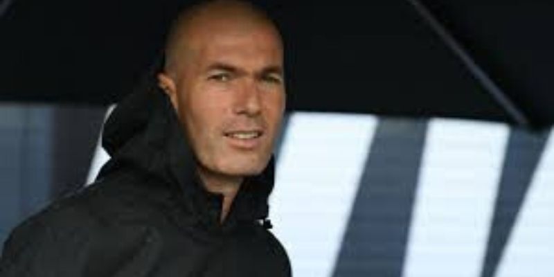 Équipe de France : Zidane pour remplacer Deschamps ?
