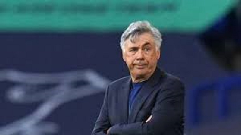 PSG : Carlo Ancelotti élu meilleur entraîneur de l’histoire du club; sa réaction