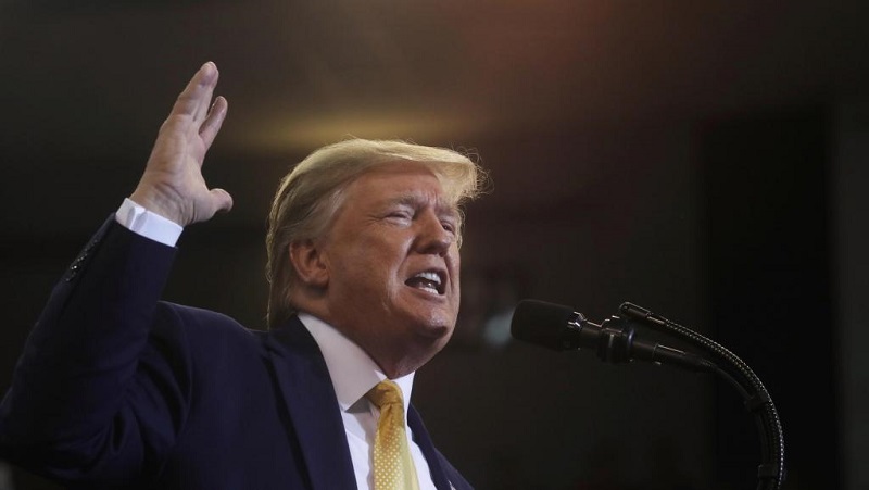 « Restez propre » : Trump « sait » et explique comment échapper au coronavirus