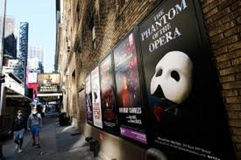 États-Unis : fermeture des théâtres de Broadway au moins jusqu’à fin mai 2021