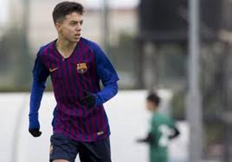 FC Barcelone : le club officialise la signature d’Akhomach
